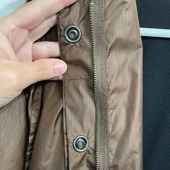 Chicos Zenergy Windbreaker Utility Jacket Womens 0 US Small Brown Pockets - Picture 5 of 5